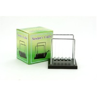 NEWTONS CRADLE MEDIUM