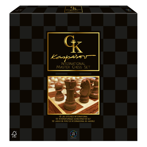 INTERNATIONAL MASTER CHESS SET (12)